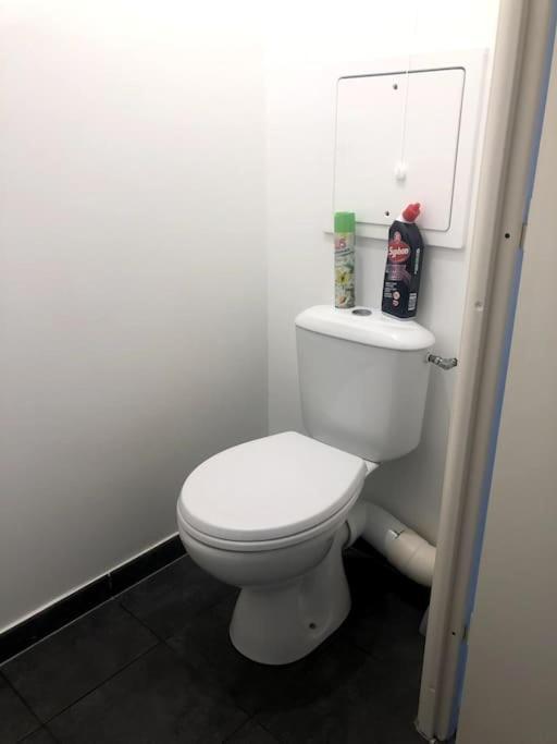 Jolie Chambre A Nanterre Prefecture Proche La Defense Arena Campus Sncf Et Paris Eksteriør billede