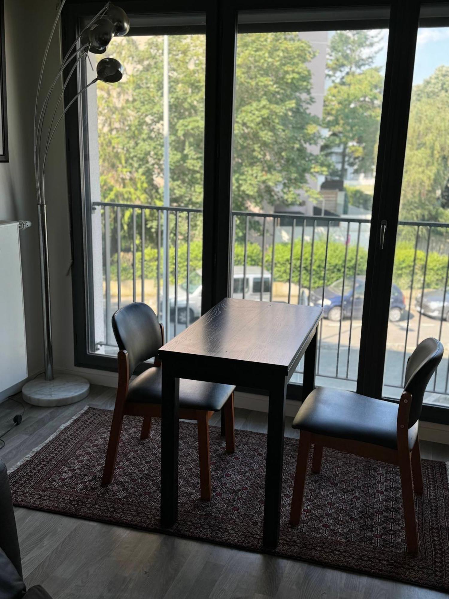 Jolie Chambre A Nanterre Prefecture Proche La Defense Arena Campus Sncf Et Paris Eksteriør billede